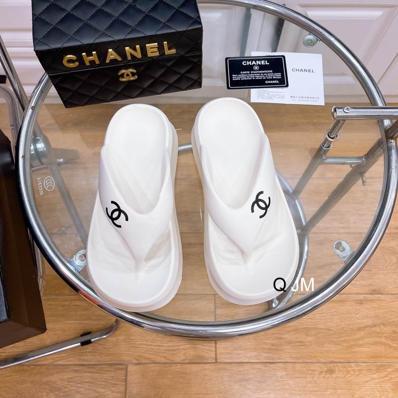 Chanel Women's Slippers 307